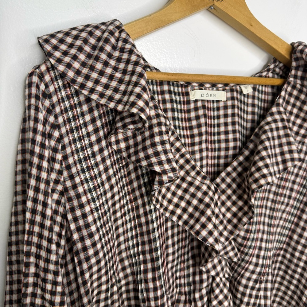 DOEN Hardy Ruffle Long Sleeve Top in Delphine Plaid - Picture 4 of 6
